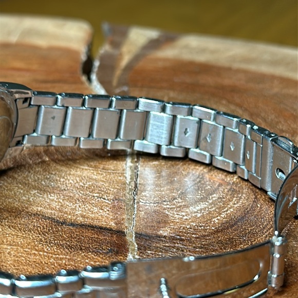 COACH Classic Ladies Stainless Steel Watch - Picture 10 of 14